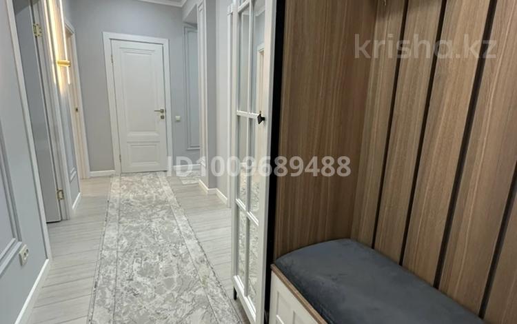 3-бөлмелі пәтер · 90 м² · 4/9 қабат, Придорожная 87, бағасы: 38 млн ₸ в Уральске — фото 9