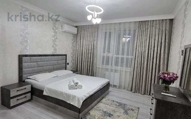 2-комнатная квартира · 80 м² · 9 этаж, Сырым батыр 2 б — Тулеметова за 20 000 ₸ в Шымкенте, Абайский р-н — фото 2
