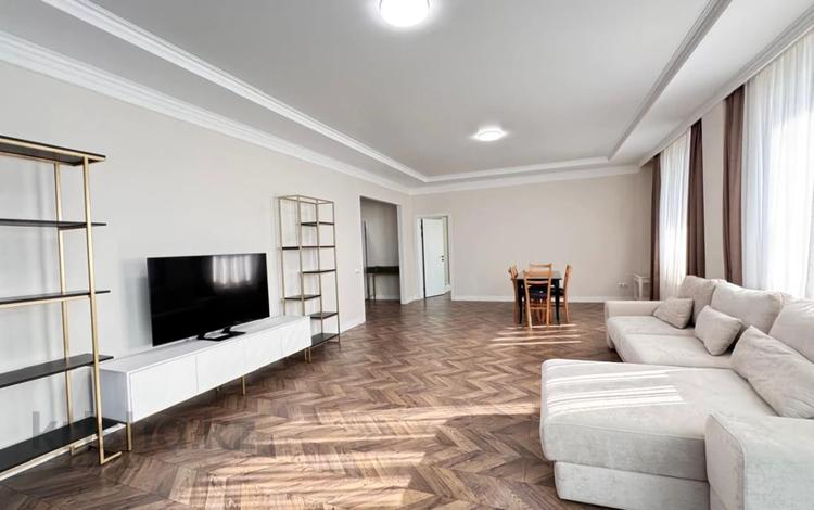 3-бөлмелі пәтер · 150 м² · 14/18 қабат, мкр Самал-2, Назарбаева 223, бағасы: 158 млн ₸ в Алматы, Медеуский р-н — фото 24