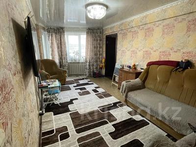 3-комнатная квартира, 58 м², 2/5 этаж, Маяковского 12 за 24 млн 〒 в Усть-Каменогорске