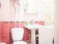 3-бөлмелі пәтер · 62 м² · 2/5 қабат, Юго-Восток ш/а., Рыскулова — Средняя школа №81, Поликлиника №5, Ясли-сад №61 "Айголек", Карагандинский транспортно-технологический колледж, Карагандинский Банковский колледж, Карагандинский государственный университет им. академика Е.А. Букетова, Областной медицинский центр, ТЦ "Раха", Детский медицинский центр, бағасы: 20.4 млн ₸ в Караганде, Казыбек би р-н — фото 8