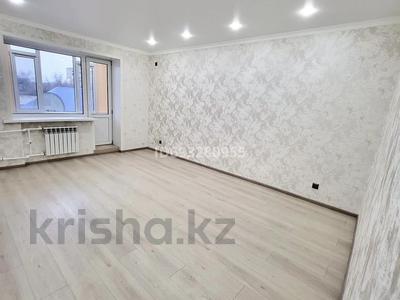 2-комнатная квартира, 52 м², 2/5 этаж, Чехова 19 за 17.5 млн 〒 в Уральске