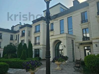 4-бөлмелі пәтер · 198 м² · 2/3 қабат, Аскарова 55/1 к1, бағасы: 460 млн ₸ в Алматы, Бостандыкский р-н