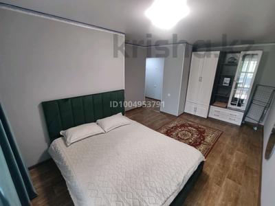 1-комнатная квартира · 36 м² · 3/5 этаж, мкр Новый Город, Ержанова — БухарЖырау,ЖД,45ый за 14 000 ₸ в Караганде, Казыбек би р-н