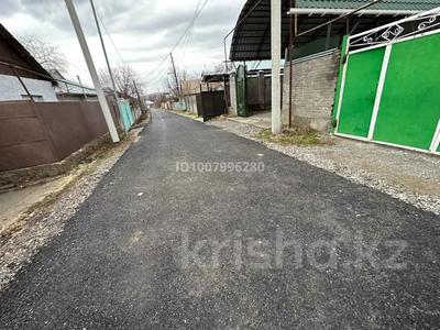 Жеке үй · 4 бөлме · 170 м² · 8 сот., ул. Оспанова 9 — Рыскулова-Пушкина,первый поворот Пушкина на лево, бағасы: 20 млн ₸ в им. Турара рыскуловой
