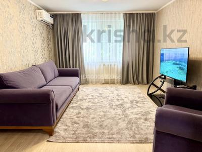 3-бөлмелі пәтер · 75 м² · 2/10 қабат, Казахстан 64 — АДК, Микен, Площадь Республики, бағасы: 500 000 ₸ в Усть-Каменогорске