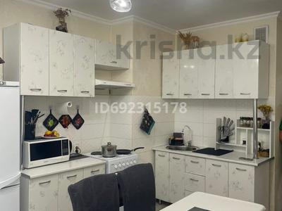 2-комнатная квартира · 63 м² · 9/12 этаж, мкр Юго-Восток за 200 000 ₸ в Караганде, Казыбек би р-н