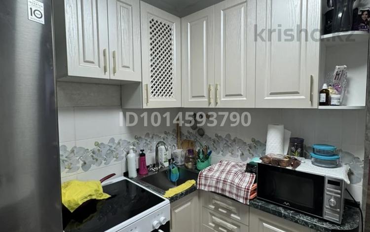 2-бөлмелі пәтер · 45.4 м² · 2/5 қабат, Гарышкерлер 8, бағасы: 12 млн ₸ в Жезказгане — фото 2