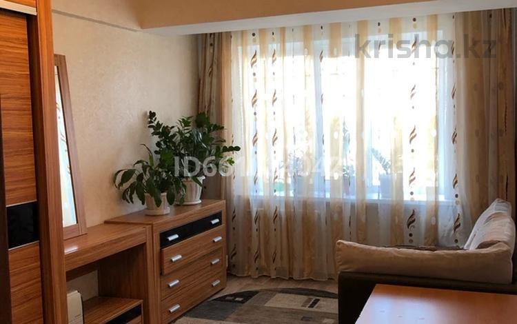 2-комнатная квартира, 60 м², 2/7 этаж, Каратал 19б за 21.8 млн 〒 в Талдыкоргане — фото 8