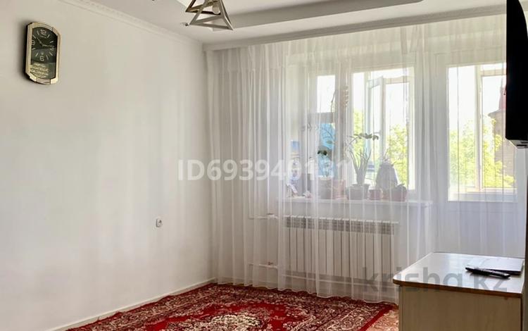 1-комнатная квартира · 32.2 м² · 5/6 этаж, Старый город, 8 Марта 28/1 — Рядом детский сад, дом находится возле поворота в сторону ЖД-багажного отделения с улиц Жанкожа батыра и Герцена. за 9.8 млн ₸ в Актобе — фото 2