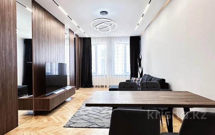 3-комнатная квартира, 90 м², 6 этаж помесячно, Аль-Фараби 41