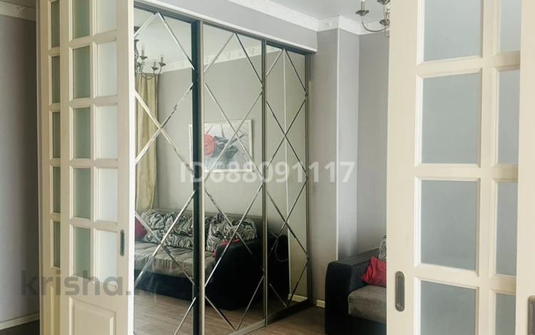2-бөлмелі пәтер · 70.9 м² · 8/12 қабат, мкр 11 144a к2, бағасы: 28 млн ₸ в Актобе — фото 3