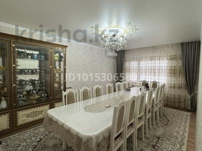 4-комнатная квартира · 119.8 м² · 5/6 этаж, 30-й мкр 166 — 30 - микрорайон, 166 дом за 39.5 млн ₸ в Актау
