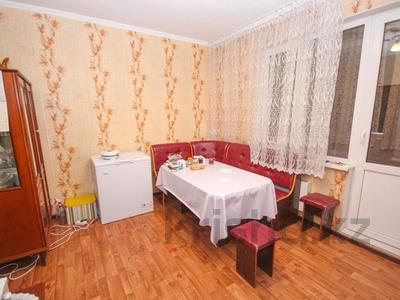 1-комнатная квартира, 55 м², 3/9 этаж, мкр. Аксай — момышулы за 26.5 млн 〒 в Алматы, Ауэзовский р-н