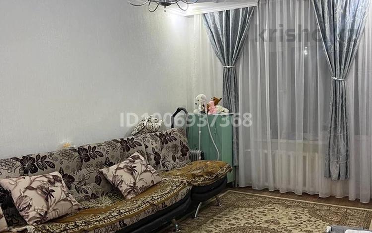 2-бөлмелі пәтер · 54 м² · 2/3 қабат, Тусупбекова 15 — Казанбаева исаева, бағасы: 150 000 ₸ в Жезказгане — фото 9