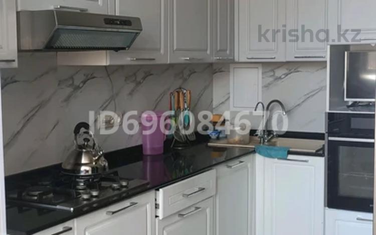 5-бөлмелі пәтер · 126 м² · 2/5 қабат, 15-ш/а. 39, бағасы: 46 млн ₸ в Актау, 15-й мкр — фото 2