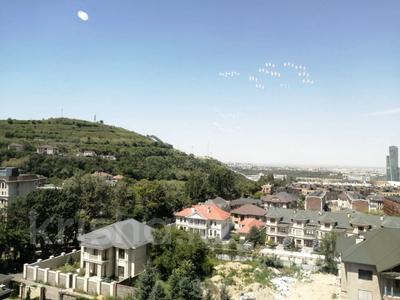 3-комнатная квартира · 110 м² · 2/3 этаж, Жамакаева 252 за 1 млн ₸ в Алматы, Медеуский р-н