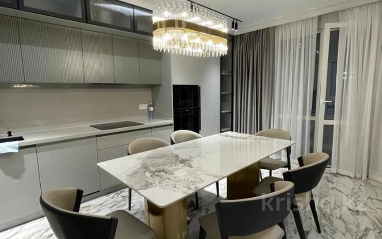 3-бөлмелі пәтер · 120 м² · 4/12 қабат, Розыбакиева 320 — Ескараева, бағасы: 1.2 млн ₸ в Алматы, Бостандыкский р-н — фото 2