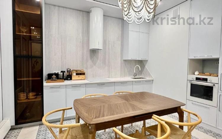 3-комнатная квартира · 100 м², Розыбакиева 320 за 102 млн ₸ в Алматы, Бостандыкский р-н — фото 10
