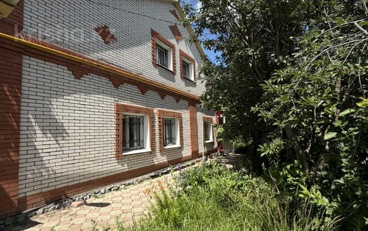 Отдельный дом · 5 комнат · 168 м² · 10 сот., Уразбаевой 81 за 83 млн ₸ в Уральске — фото 2