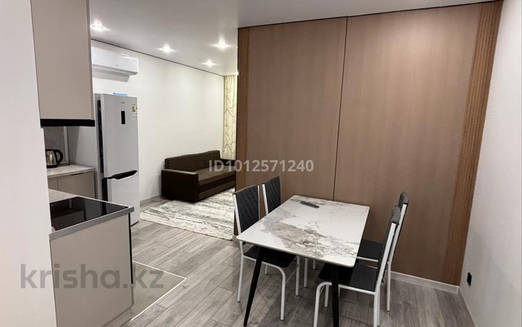 1-комнатная квартира · 39 м² · 2/9 этаж, мкр Шугыла 340/37 2корпус за 200 000 ₸ в Алматы, Наурызбайский р-н — фото 2