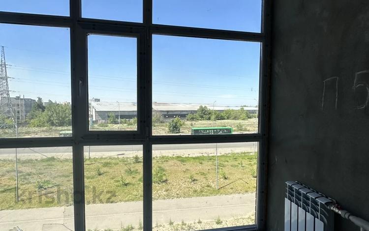 2-бөлмелі пәтер · 54 м² · 3/7 қабат, Трасса семей Павлодар 34, бағасы: 28 млн ₸ в Семее — фото 2