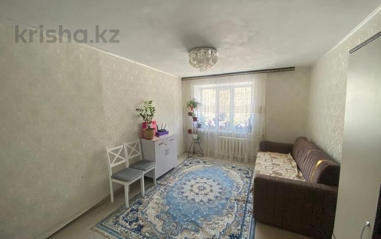 1-бөлмелі пәтер · 36 м² · 2/5 қабат, Максима Горького 102/2, бағасы: 10 млн ₸ в Павлодаре — фото 2