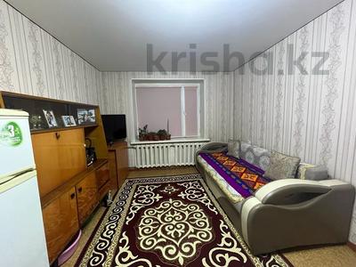 2-комнатная квартира · 31.7 м² · 8/9 этаж, Дулатова — Рынок жансая за 6.7 млн ₸ в Семее