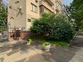 5-бөлмелі пәтер · 211 м² · 4/5 қабат, Тулебаева — Кабанбай батыра (Калинина), бағасы: 250 млн ₸ в Алматы, Медеуский р-н — фото 49