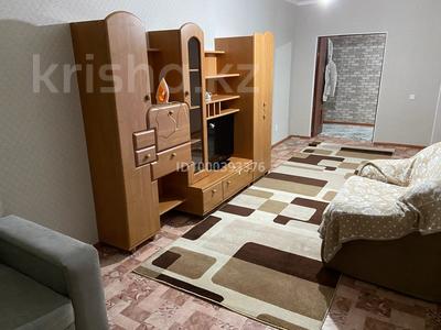2-бөлмелі пәтер · 85 м² · 3/5 қабат, Мкр Арай 2 5, бағасы: 25 млн ₸ в Таразе