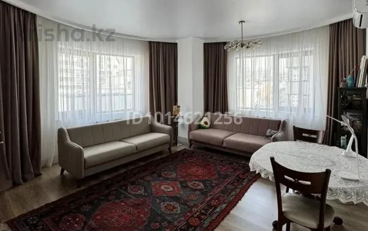 2-комнатная квартира · 75 м² · 5 этаж, Мкр. Самал-3 15 за 530 000 ₸ в Алматы, Медеуский р-н — фото 2