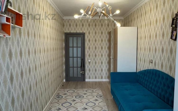 5-бөлмелі пәтер · 144.3 м² · 4/9 қабат, Алтын орда ш/а., Мангилик ел, бағасы: 52 млн ₸ в Актобе, мкр. Алтын орда — фото 16