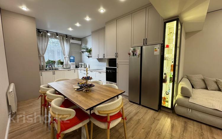 4-комнатная квартира · 141.5 м² · 2/5 этаж, Чайковского 4/2 — ЗА КАТАЕВСКИМ SMALL за 85 млн ₸ в Павлодаре — фото 2
