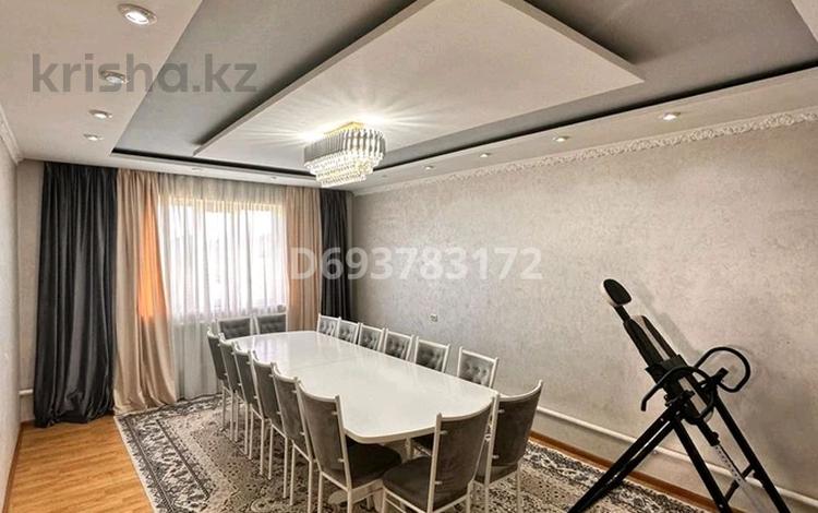 Отдельный дом • 4 комнаты • 100 м² • 8 сот., Наурызбеков за 25 млн 〒 в Жалкамысе — фото 2