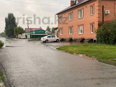 Жеке үй · 3 бөлме · 48 м² · 6.5 сот., Шоссейная 5 — Магазин куленория, бағасы: 5.5 млн ₸ в Усть-Каменогорске, Меновное
