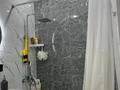 4-комнатная квартира · 100 м² · 1/5 этаж, 14-й мкр 45 за 35 млн 〒 в Актау — фото 24