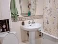 4-комнатная квартира · 63 м² · 4/5 этаж, Абулхайыр хан 57а за 18 млн ₸ в Актобе — фото 21