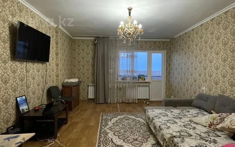 3-комнатная квартира, 62 м², 9/9 этаж, Кизатова за 19.4 млн 〒 в Петропавловске — фото 2