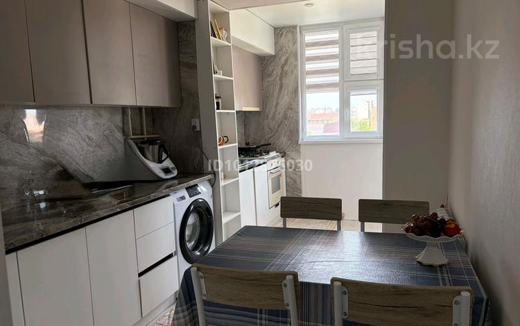 2-комнатная квартира · 57 м², 26-й мкр 11 — Дана магазин, Трц Достык, Мешит за 15.5 млн ₸ в Актау — фото 7