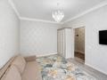 1-комнатная квартира · 38 м² · 1/9 этаж, Кайым Мухамедханов 21/2 — Улица Е-489 дом 4 за 220 000 ₸ в Астане, Нура р-н — фото 3