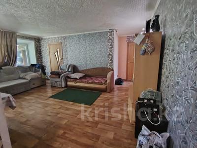 3-комнатная квартира · 54 м² · 3/3 этаж, ул. Менделеева за 8.5 млн 〒 в Темиртау