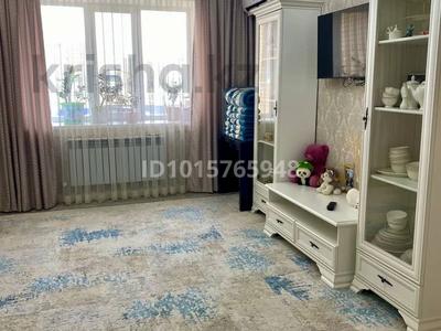 2-комнатная квартира · 64 м² · 2/5 этаж, мкр. Алтын орда 18Гк1 — Пересечение улицы Тауелсиздик за 230 000 ₸ в Актобе