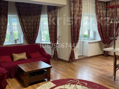 Пәтерлер в Алматы: 3-бөлмелі пәтер · 90 м² · 2/3 қабат, мкр Шугыла, Жунисова 133 — Сабденова, бағасы: 250 000 〒 3-бөлмелі пәтер · 90 м² · 2/3 қабат, мкр Шугыла, Жунисова 133 — Сабденова, бағасы: 250 000 〒 в Алматы, Наурызбайский р-н