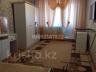 1-комнатная квартира, 33 м² помесячно, Камзина 72 за 130 000 〒 в Павлодаре
