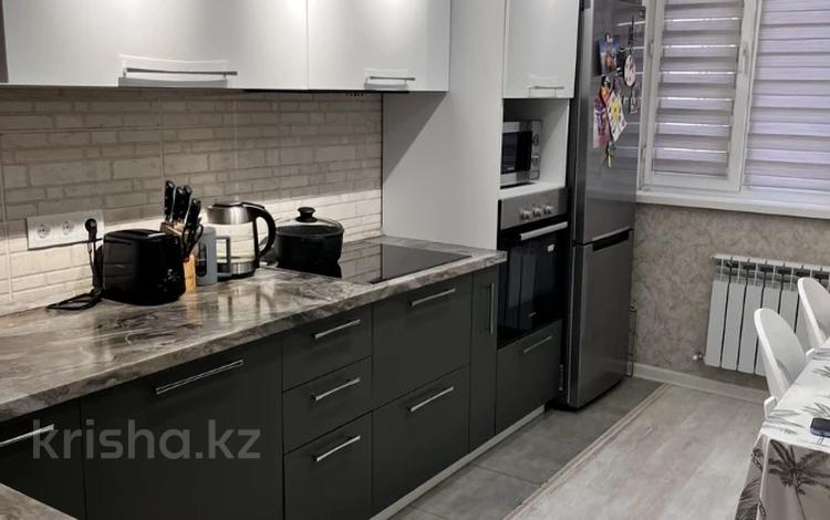3-комнатная квартира · 87 м² · 13/13 этаж, Утеген батыра 17 Б за 58.6 млн ₸ в Алматы, Ауэзовский р-н — фото 6