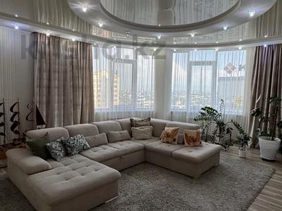 3-комнатная квартира · 120 м² · 10/12 этаж, просп. Кунаева 38A за 96.5 млн 〒 в Шымкенте, Аль-Фарабийский р-н