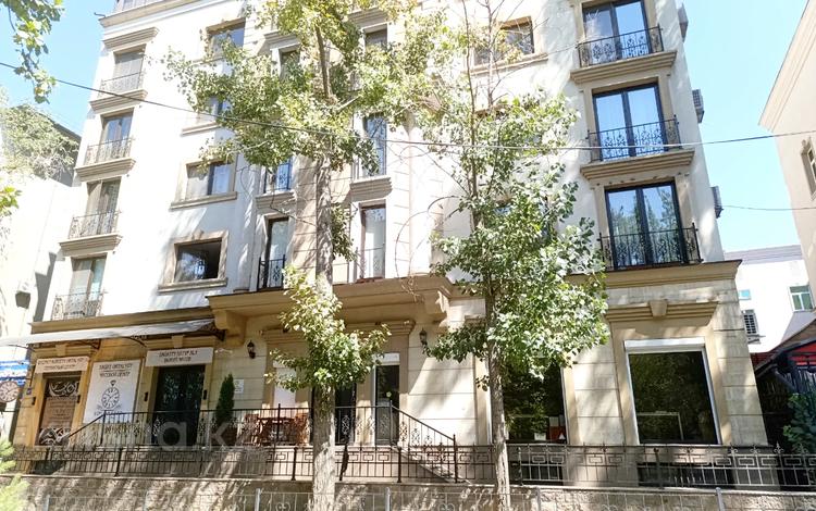 Свободное назначение, офисы, магазины и бутики, салоны красоты, медцентры и аптеки, образование, развлечения · 300 м² за 380 млн 〒 в Алматы, Медеуский р-н — фото 11