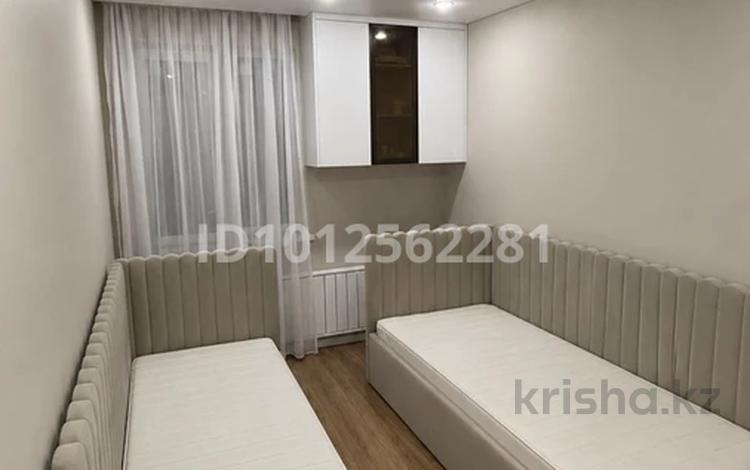 3-комнатная квартира · 59.5 м² · 7/9 этаж, Райымбек 590/15 за 41 млн ₸ в Алматы, Наурызбайский р-н — фото 2