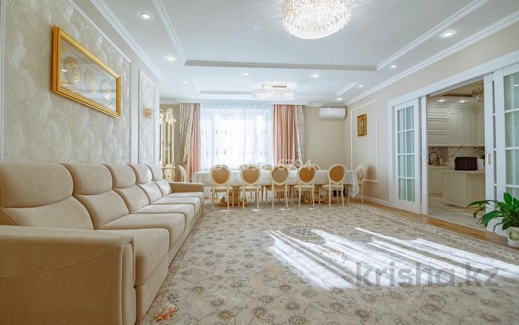 4-комнатная квартира · 140 м² · 3/9 этаж, Керей, Жәнібек хандар 28 — Мангилик ел за 118 млн 〒 в Астане, Есильский р-н — фото 17