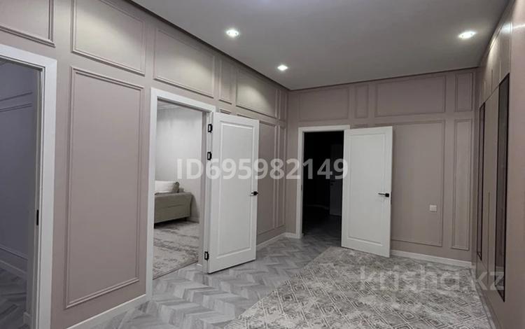3-бөлмелі пәтер · 113 м² · 6/12 қабат, Мкр. Туран 2415А, бағасы: 48 млн ₸ в Шымкенте, Туран р-н — фото 2
